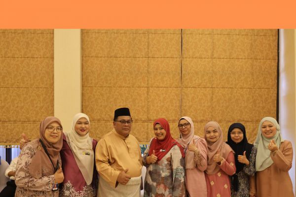 327AADC1E-03E2-D999-EC9E-E11604759ED5.jpg